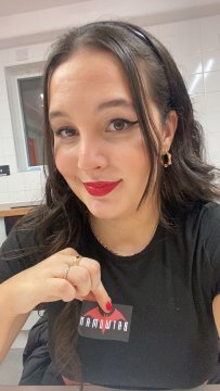 Anna from Cardiff,United Kingdom